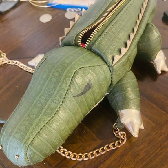 Alligator purse - Picture 2 of 6